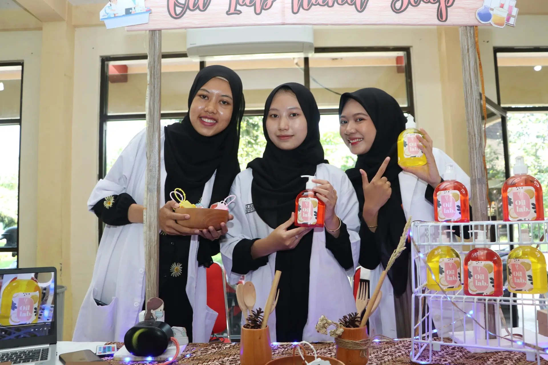 Praktikum Mahasiswa D4 Manajemen Agroindustri Polije