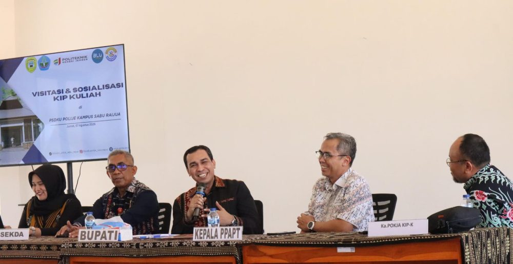 Bupati Krisman Buka Visitasi KIP Kuliah PSDKU Polije Sabu Raijua