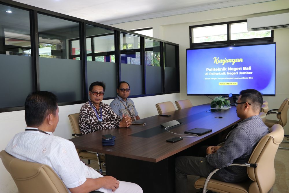 Politeknik Negeri Bali Belajar Tata Kelola Bisnis BLU ke Polije (Foto: Iqbal/Humas)