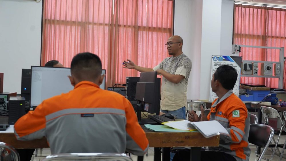 Jurusan Teknik Polije Menggelar Uji Kompetensi Teknisi Sistem Kelistrikan