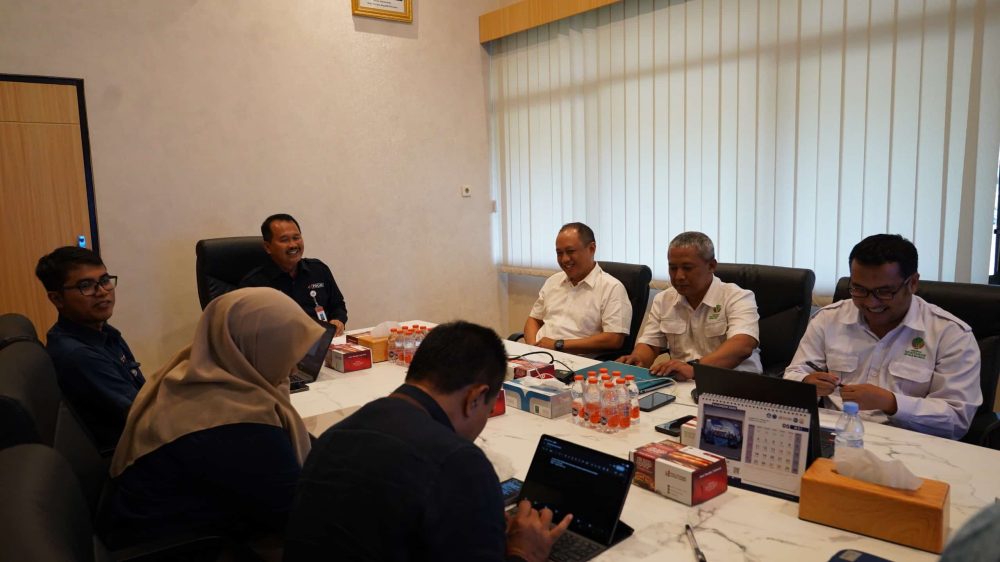 KLH Gandeng Polije Kelola Hutan Pendidikan Regional