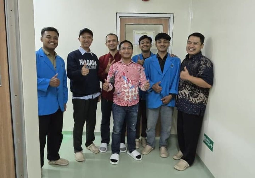 Mahasiswa Polije Pelajari Teknologi Sistem Target Siklotron di RS Kanker Dharmais