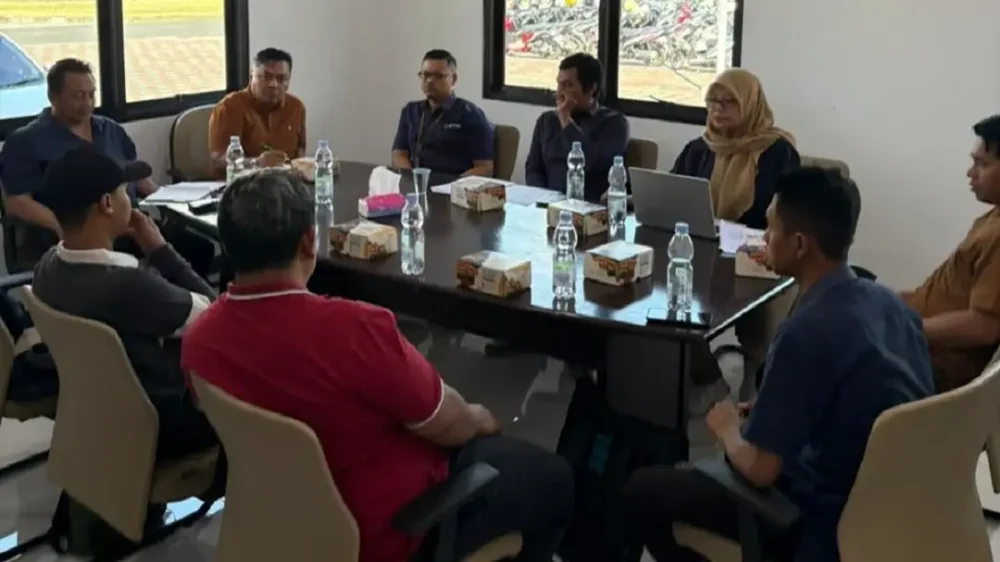 PT NJU Gelar Briefing dan Konsep Trial Produk Susu di TEFA UHT Polije