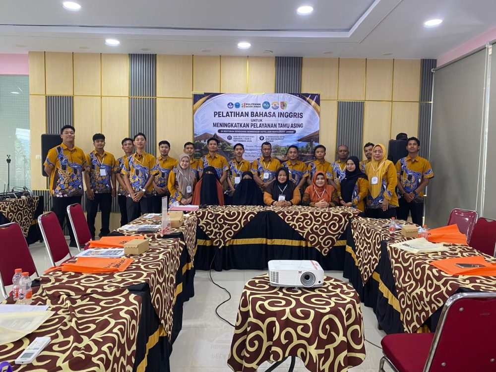 Pelatihan Bahasa Inggris Berbasis Microlearning Polije