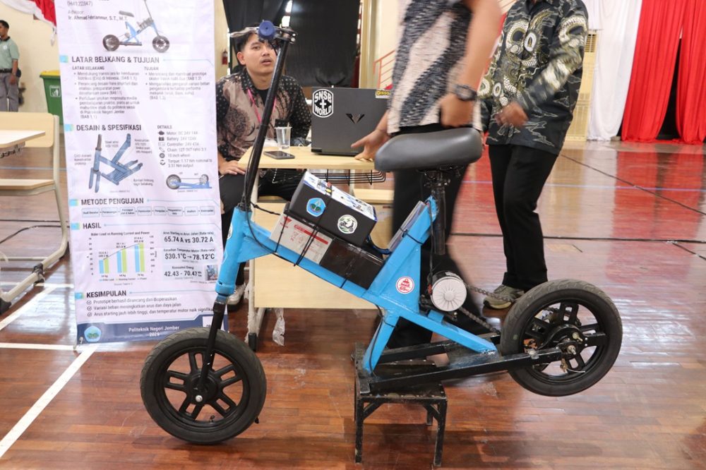 Polije Kembangkan Prototipe Skuter Listrik untuk Pembelajaran