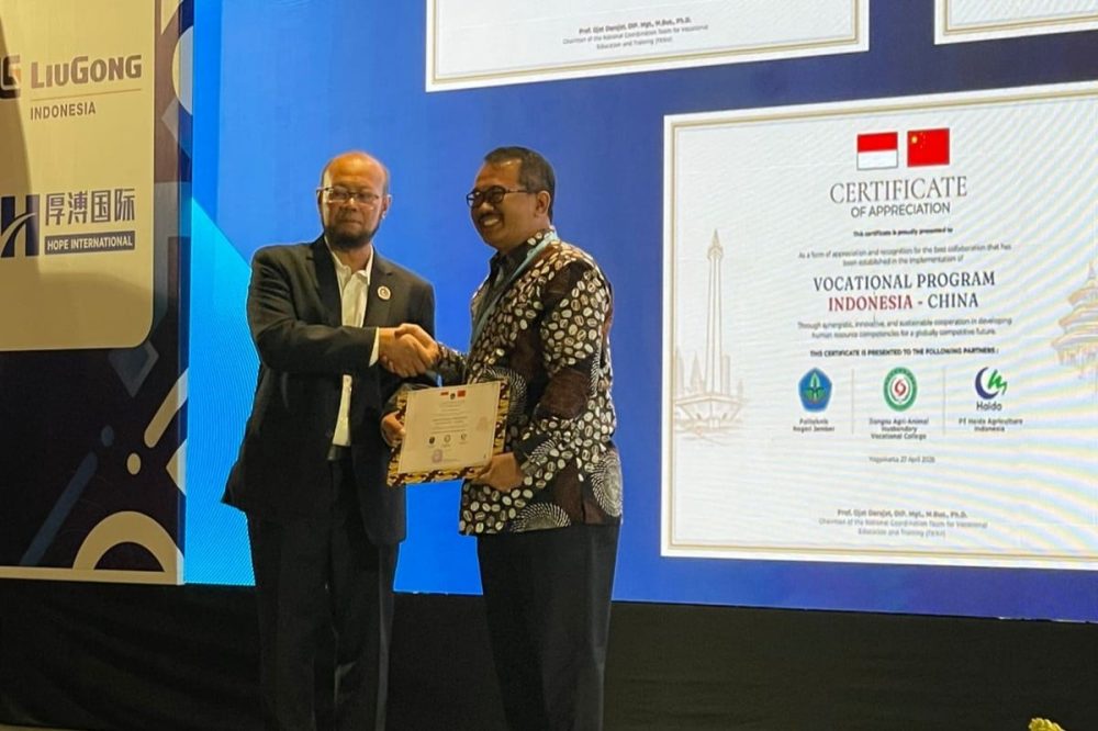 Polije Raih Penghargaan Internasional Kemitraan Unggul Vokasi