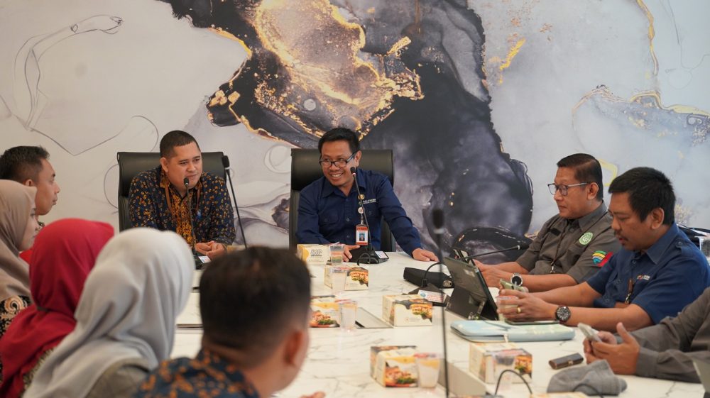 Poliwangi Kunjungi Polije Guna Studi Tiru Tata Kelola Tefa