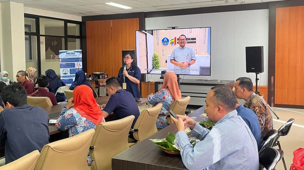 Tes Kesehatan dan Sosialisasi Layanan Klinik Pratama Polije Tingkatkan Kesadaran Kesehatan Sivitas JTI